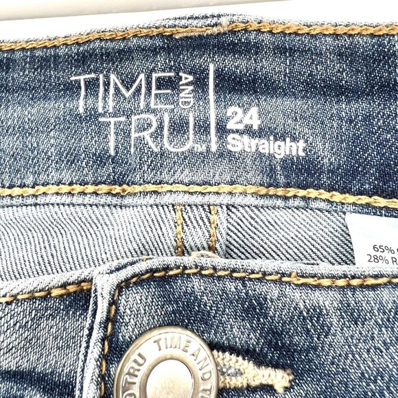 NWT Time & Tru Women's Straight Leg High Rise Blue Stretch Jeans Plus Size 24 - Picture 8 of 9